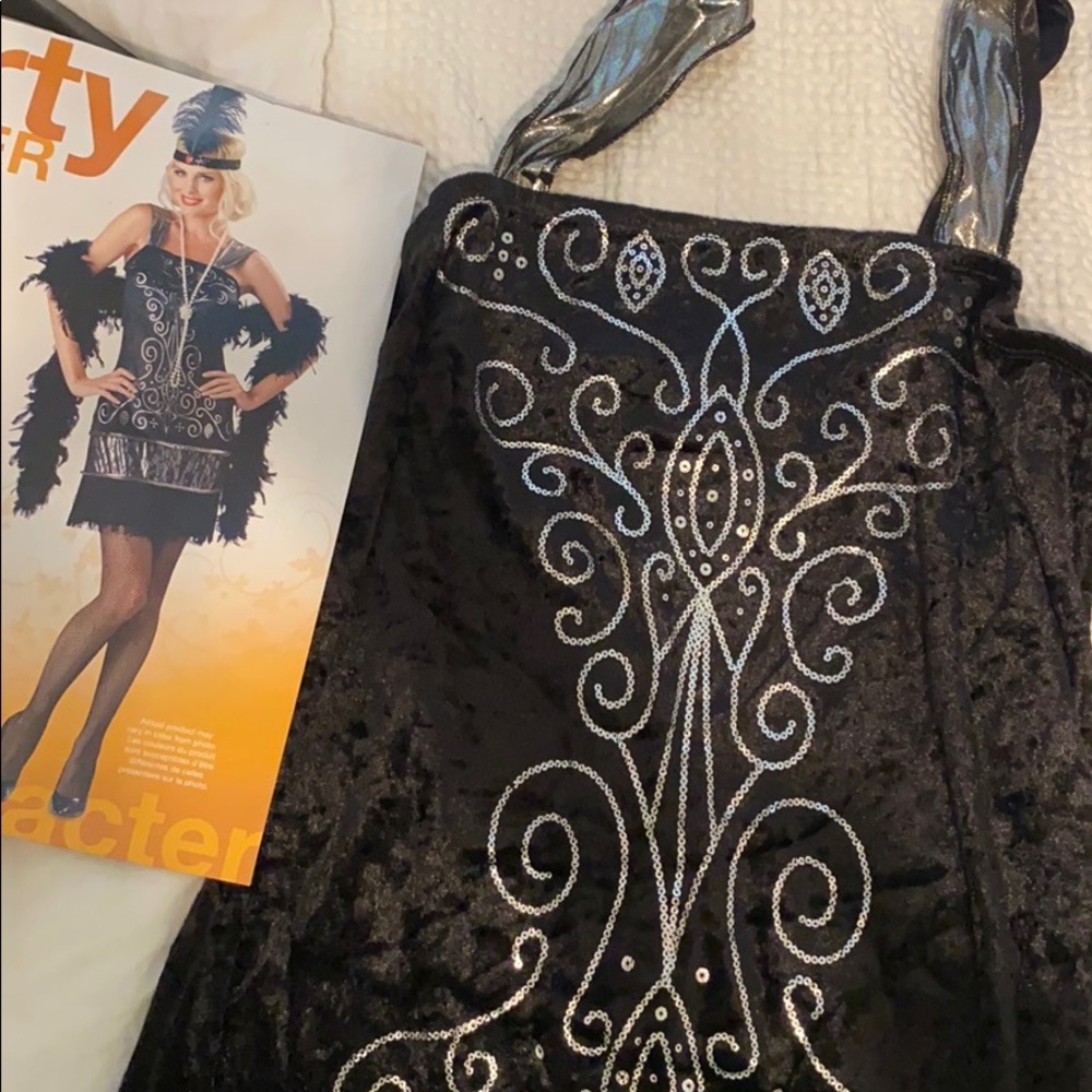 Adult Flapper girl Halloween costume